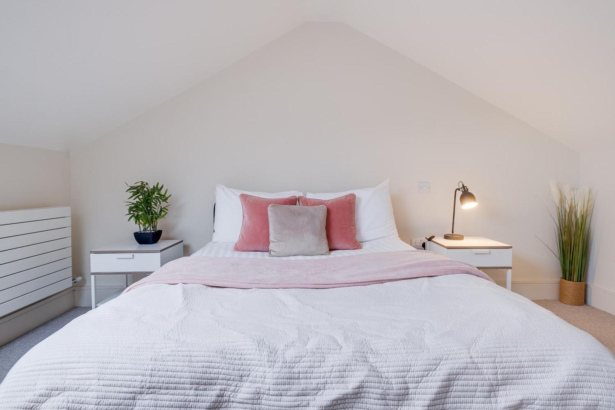 Osbourne House Pink 2 Bed, 2 And Half Bath Birmingham Exterior foto