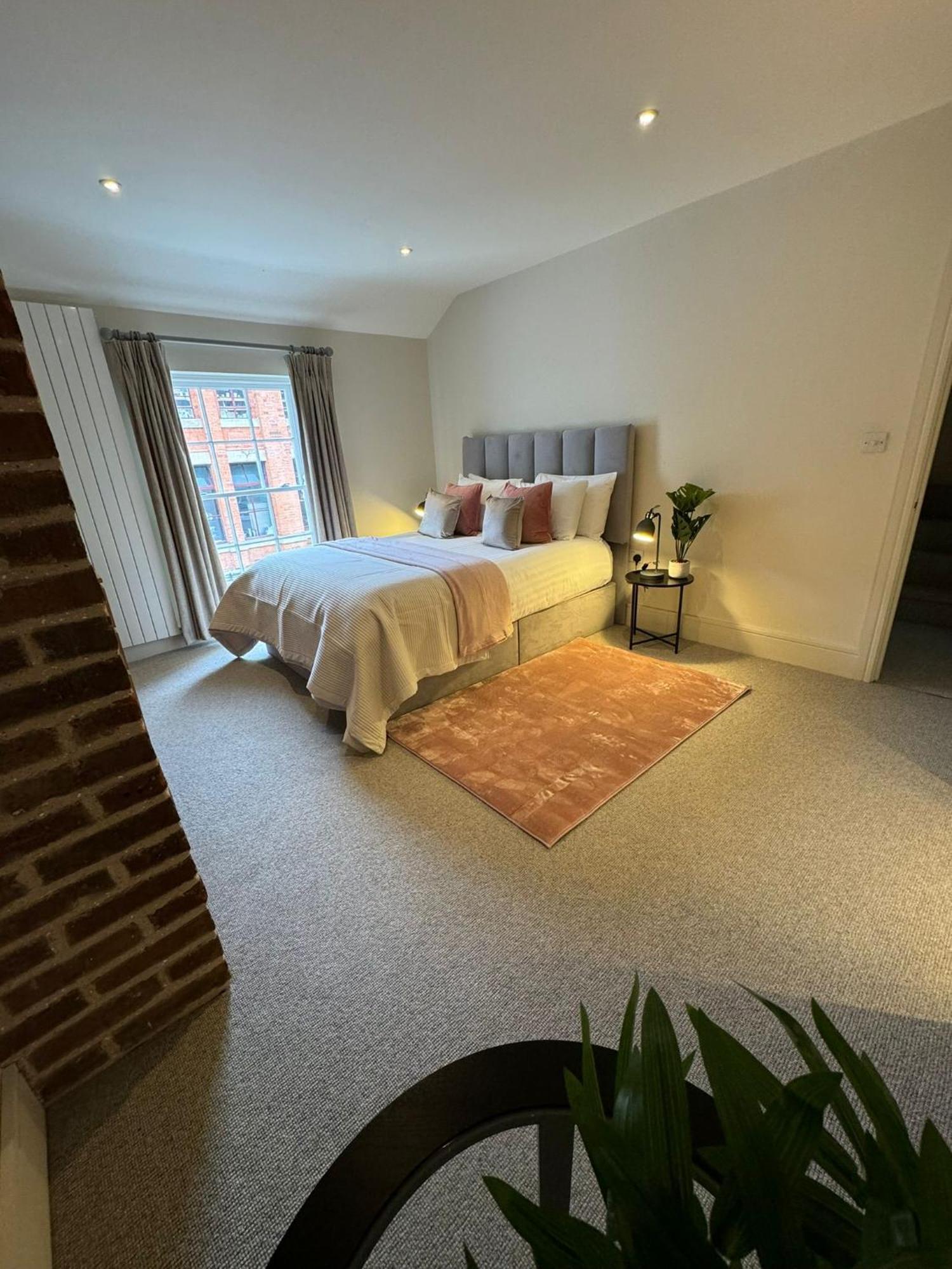 Osbourne House Pink 2 Bed, 2 And Half Bath Birmingham Exterior foto