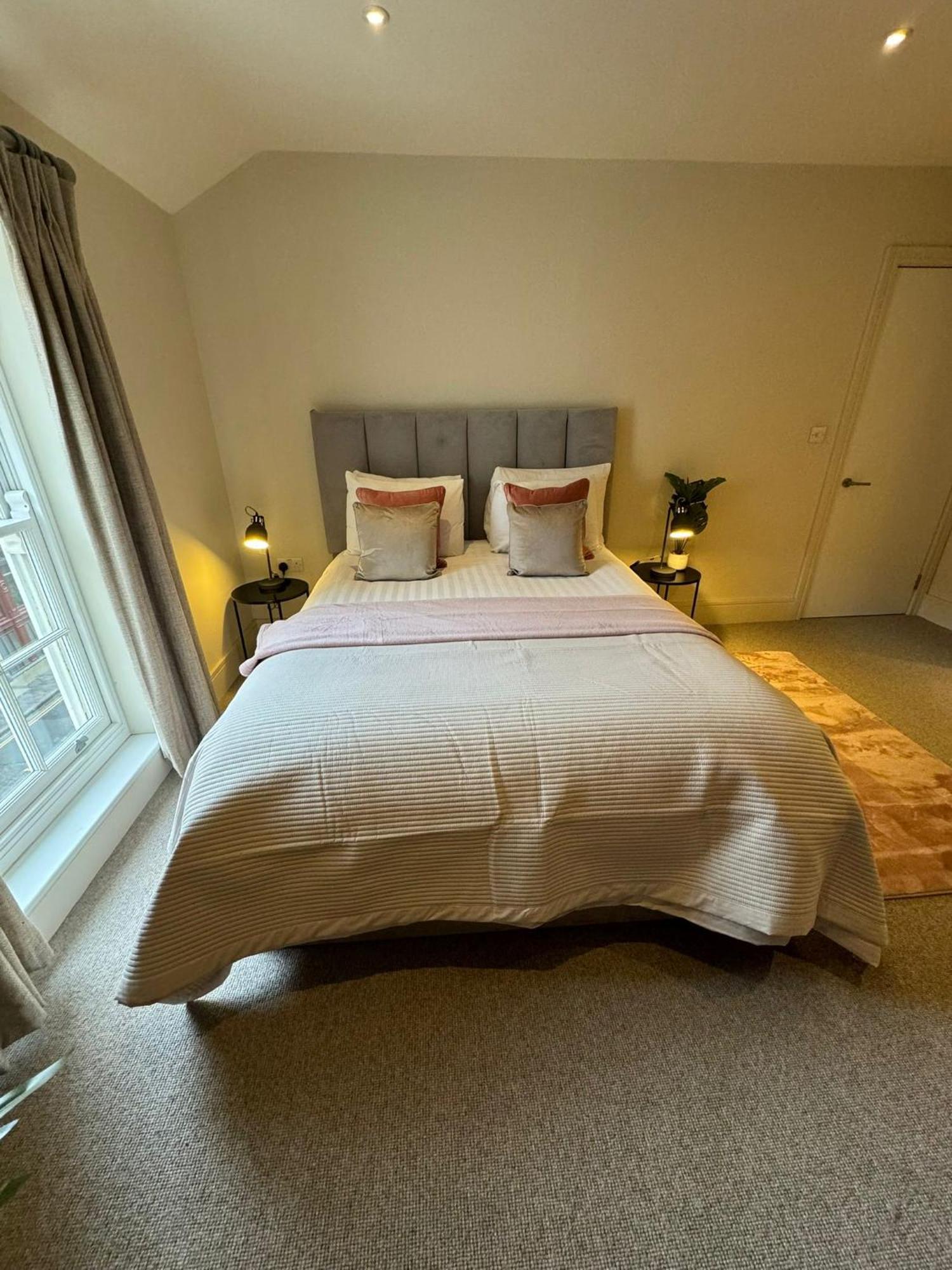 Osbourne House Pink 2 Bed, 2 And Half Bath Birmingham Exterior foto